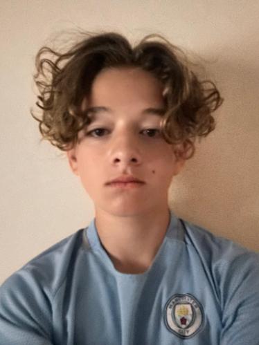 Maxx Filip Zurita Ivulich