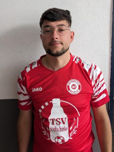 Luca Becker