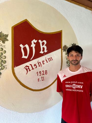 Alexander Pfeif