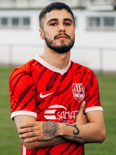 Mert Püsküllü