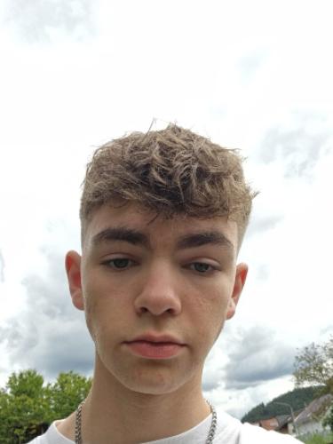 Jannik Aaron Sasivari