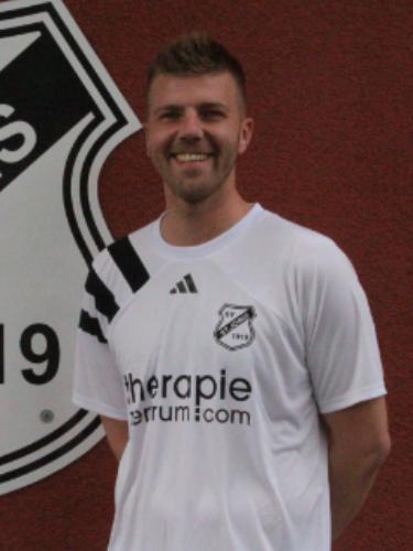 Daniel Hennes