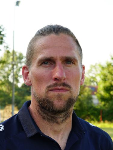 Sven Von Levern
