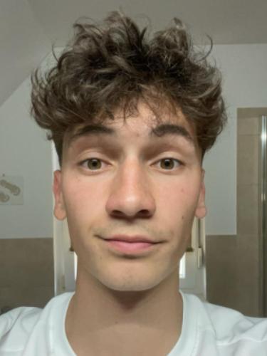 Leonard Kimi Kämpf