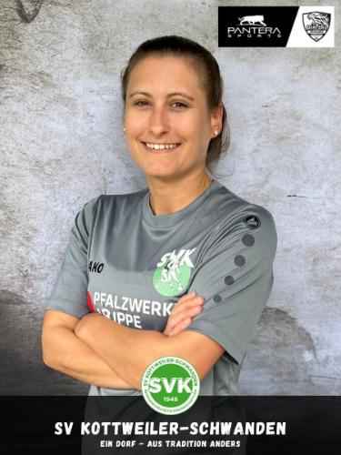 Julia Thum