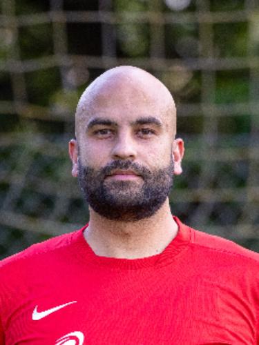 Mutlucan Oezguel
