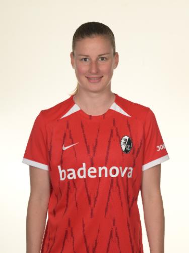 Julia Stierli