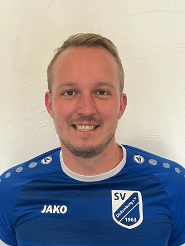 Dominik Knibutat