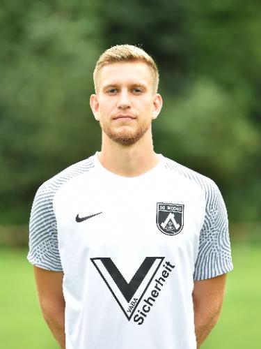 Konstantin Becker