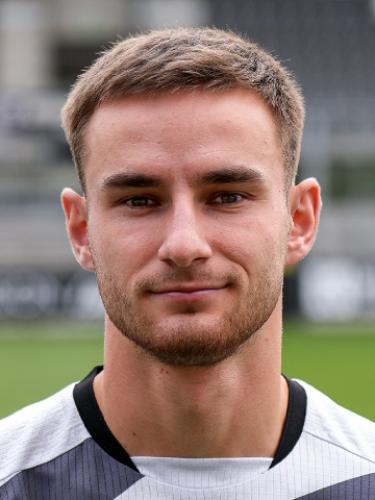 Niklas Lang