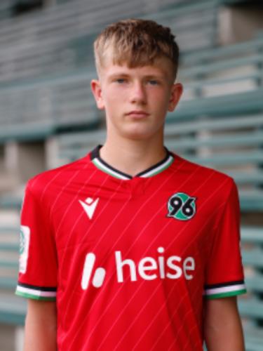 Luka Elias Knelangen