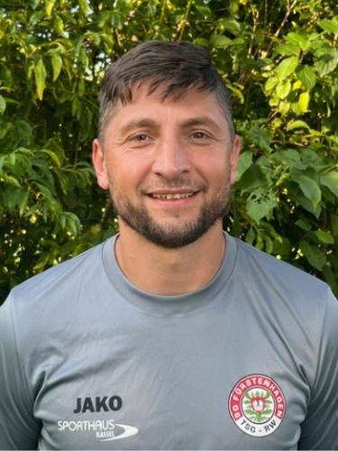 Sergiu Fondos