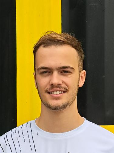 Simon Matzke