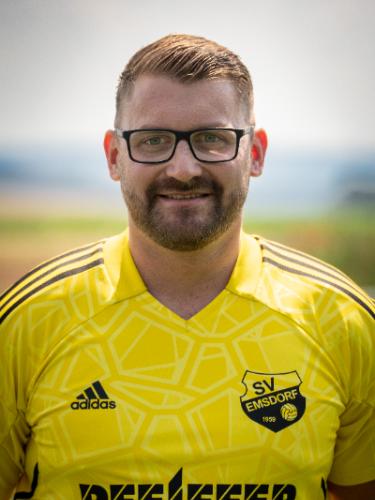 Dennis Müller