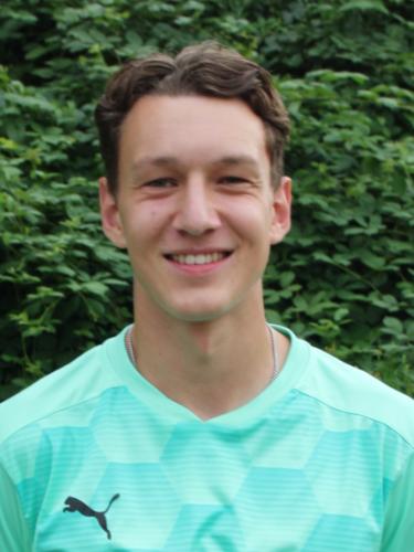 Enzo Hüsing