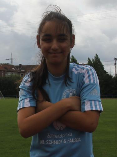 Azra Kücük
