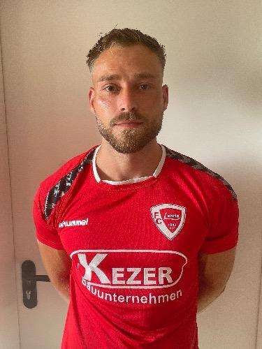 Tobias Becker