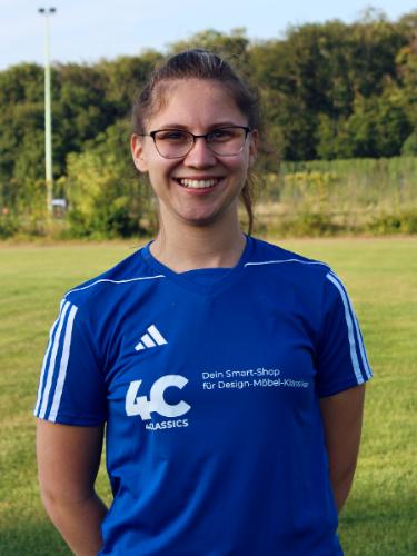 Larissa Kasperek