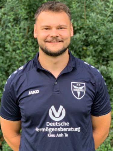 Leon Terbeznik