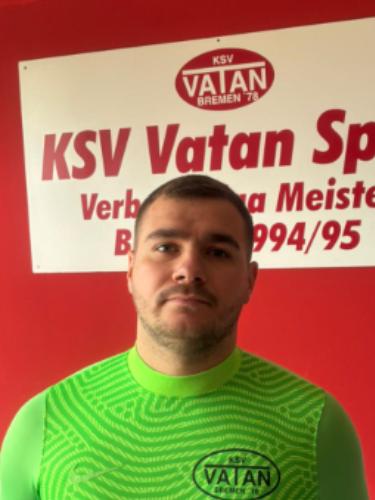 Romario Böhm