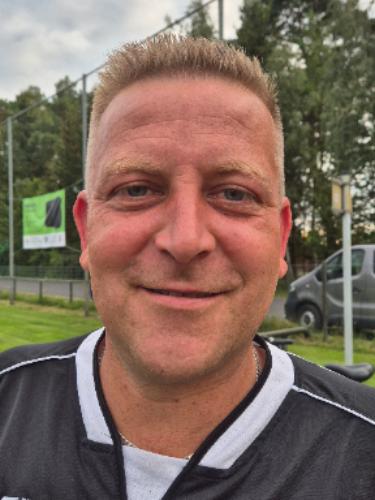 Steve Lützow