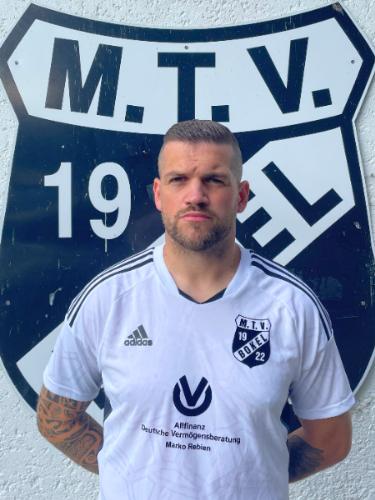 Luka Manzi