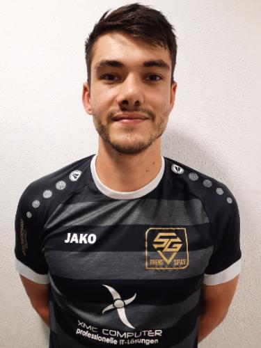 Yannik Warm