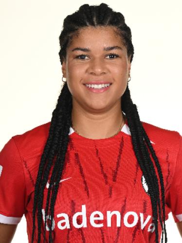 Victoria Ezebinyuo