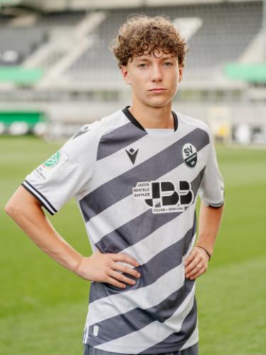 Batu Jonathan Akgöz