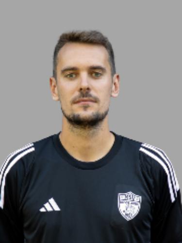 Max Nadidai