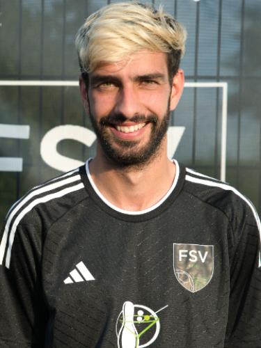 Niclas Fischer