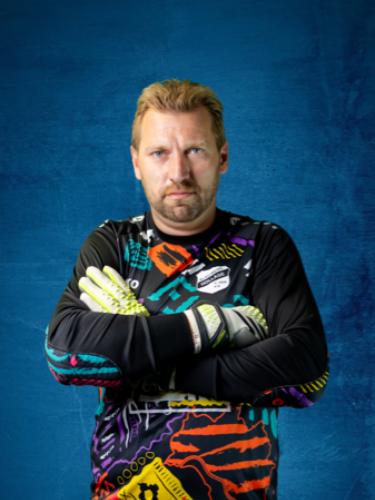 Sven Uzat