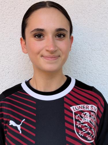 Azra Kiymaz