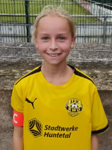 Elea Pietzner