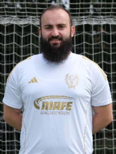 Murathan Özbek