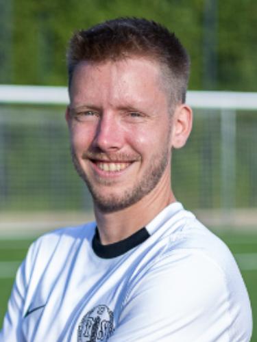 Niklas Pönnighaus