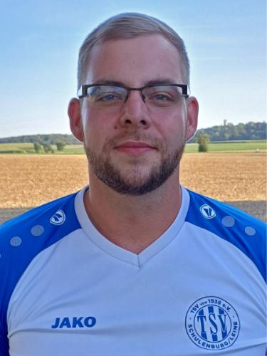 Dennis Schüler