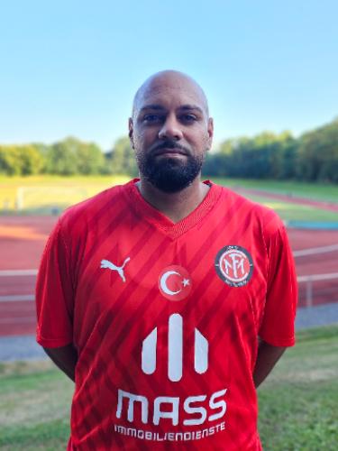 Enes Karakuz