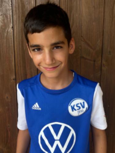 Kian Mustafa Bayar