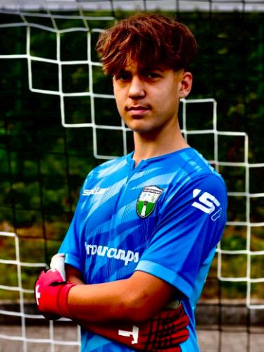 Tom-Luca Czapinski