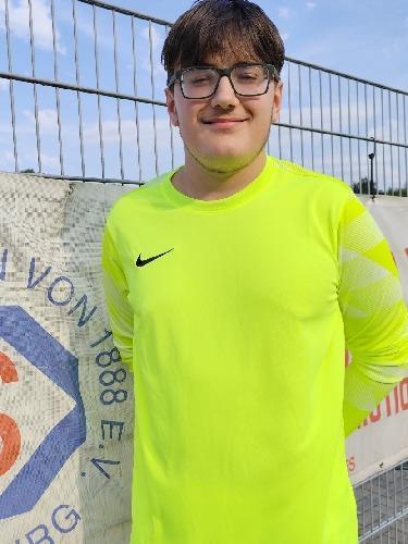 Damian Tomas