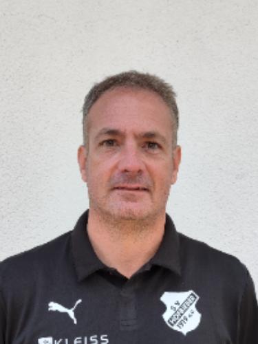 Christian Weiss