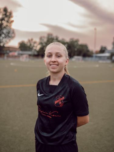 Julia Raab