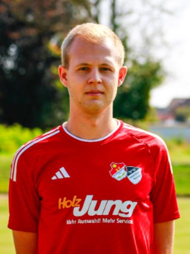 Niklas Löw