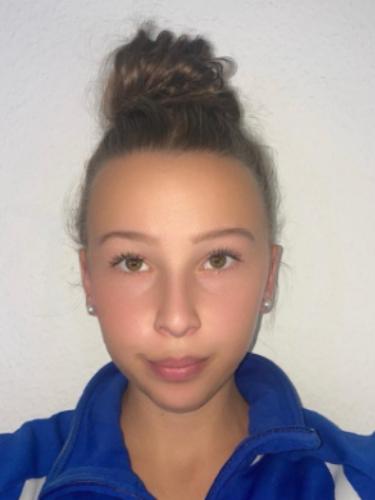 Eliana Parton