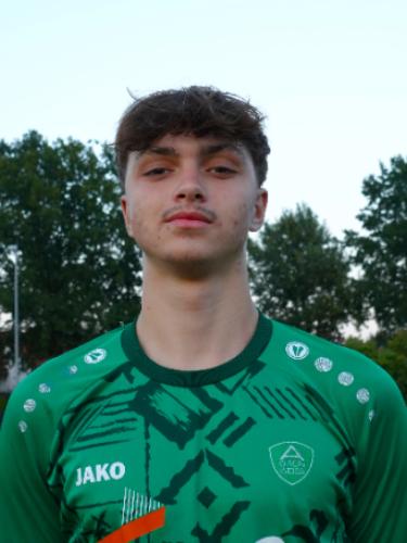 Oskar Damian Schwierkott