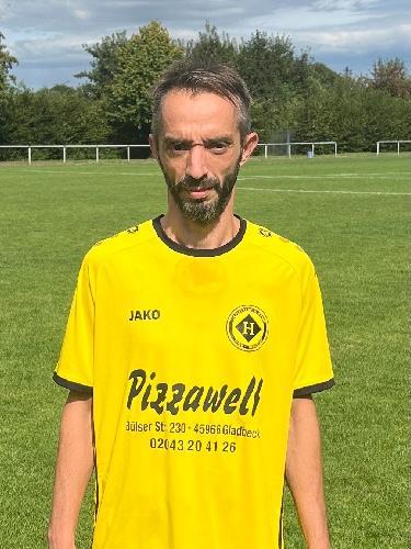 Ümüt Gökcen