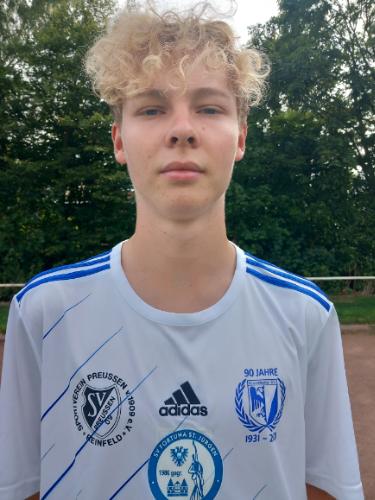 Lion Collin Albrecht