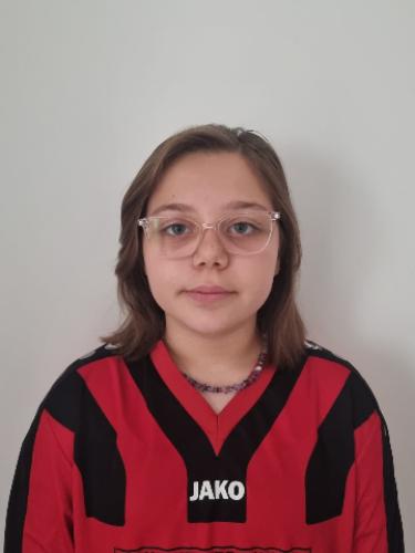 Mina Okur