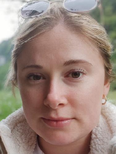 Laura Dall